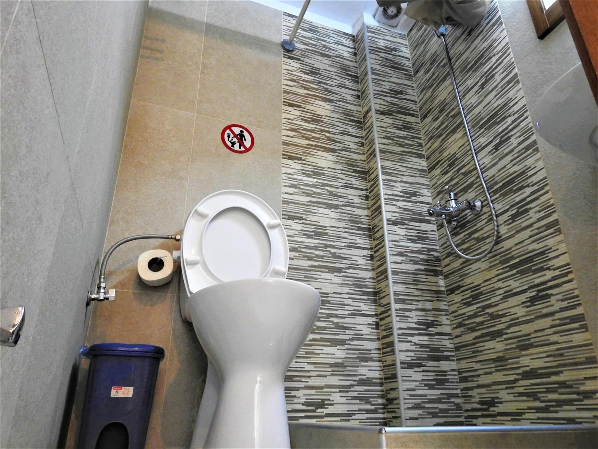 Konstantinos'S Luxury Studio Salonic Exterior foto